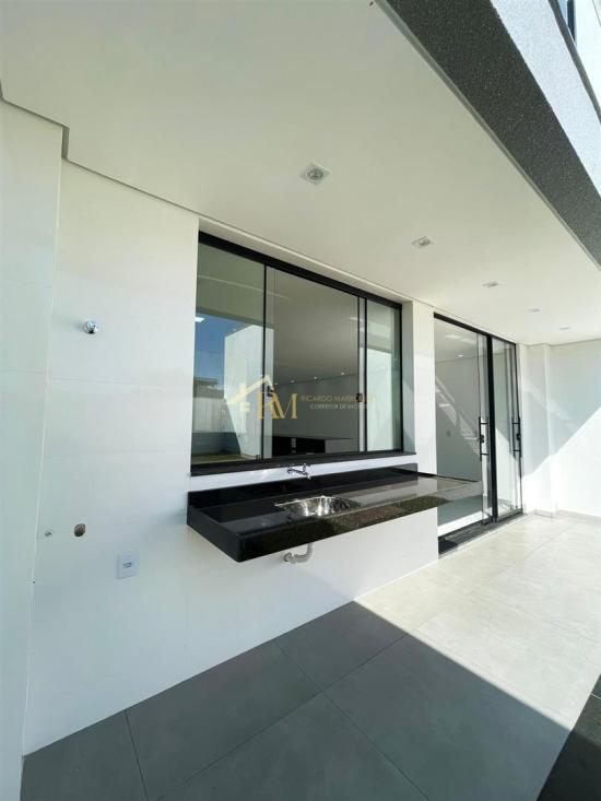 casa-venda-bairro-guaruja-mansoes-betim-901700